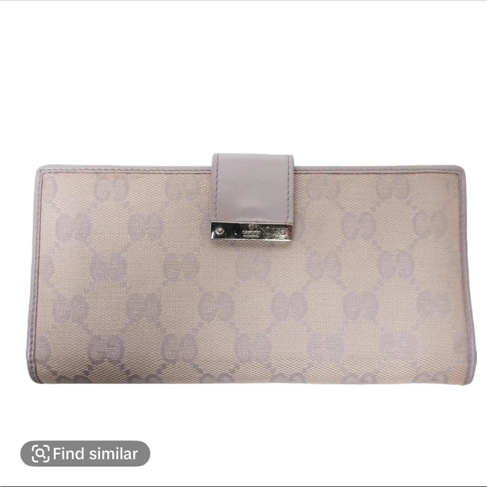 AUTHENTIC Gucci Beige Clutch Bag